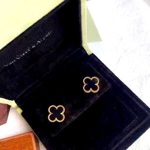 Van Cleef & Arpels Black Stud Earrings